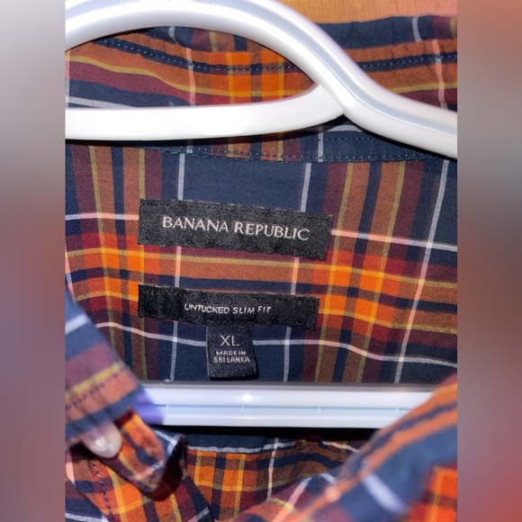 Banana Republic Long Sleeve Button Up-Size XL - Picture 3 of 3